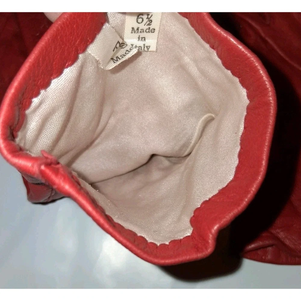 Vintage Women's Lazarus Red Leather Gloves Size 6.5 Made In‎ Italy Gold Accents